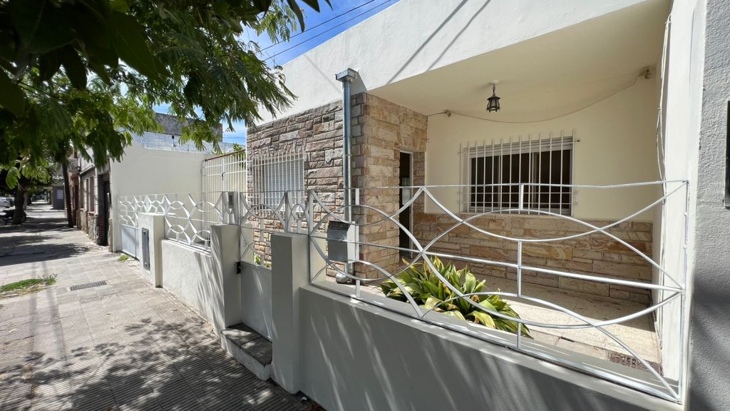 ALQUILER - 2 Dormitorio/s - 2 baño/s - BAHIA BLANCA