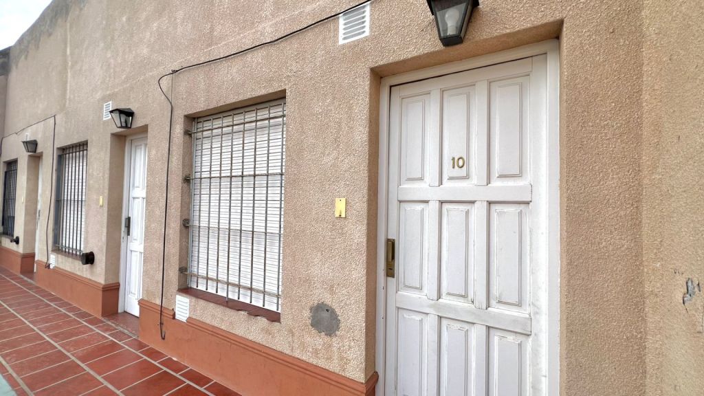 VENTA - 1 Dormitorio/s - 1 baño/s - BAHIA BLANCA