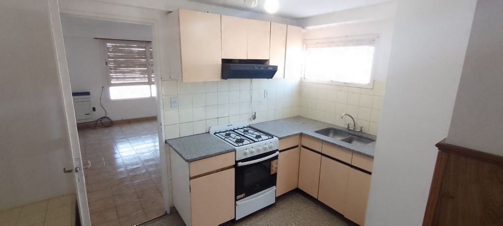 VENTA/ALQUILER - 3 Dormitorio/s - 2 ba&ntilde;o/s - BAHIA BLANCA