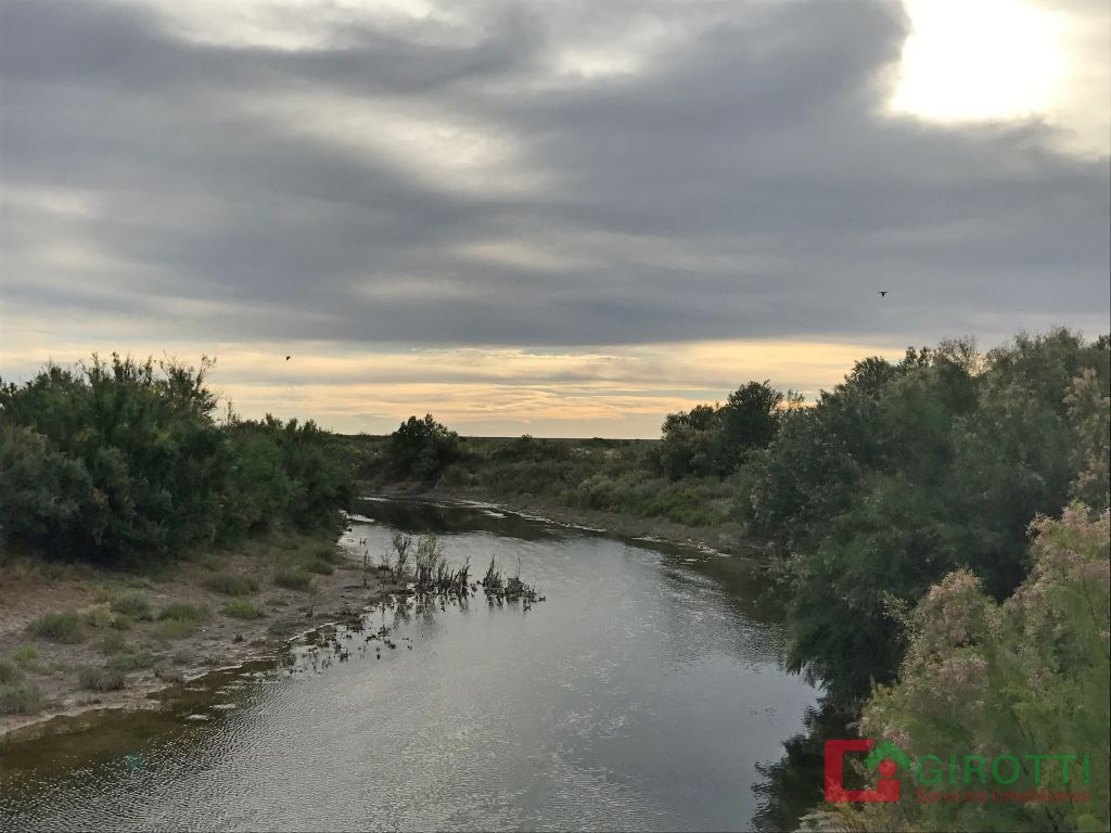 28.000 HA GRAN ESTANCIA PAMPEANA CON RIO